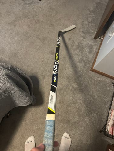 Intermediate CCM Super Tacks AS3 Right Handed Hockey Stick (Used)