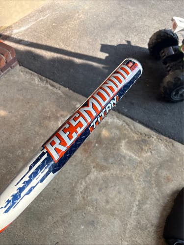 Worth Resmondo Composite Bat (-6) 28 oz 34" (Used)