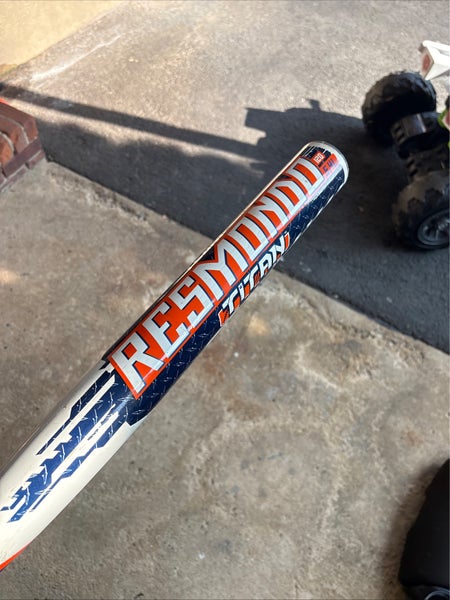 Worth Resmondo Composite Bat (-6) 28 oz 34" (Used)