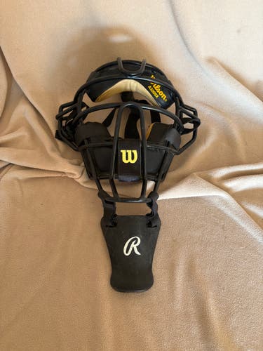 Wilson Catcher's Mask (Used)
