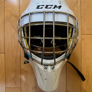 Junior CCM Axis 1.5 Goalie Mask  (Used)