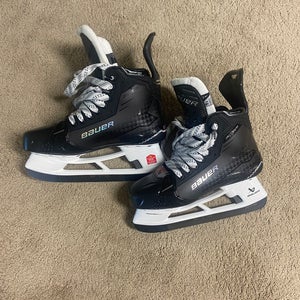 Bauer Supreme Shadow Hockey Skates Narrow Width  9.5 (New)