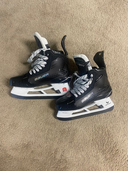 Bauer Supreme Shadow Hockey Skates Narrow Width  9.5 (New)