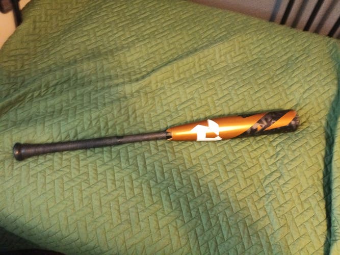 2022 DeMarini Zoa Composite USSSA Certified Bat (-5) 25 oz 30" (Used)