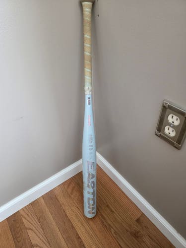 2024 Easton Ghost Unlimited Composite Bat (-10) 22 oz 32" (Used)