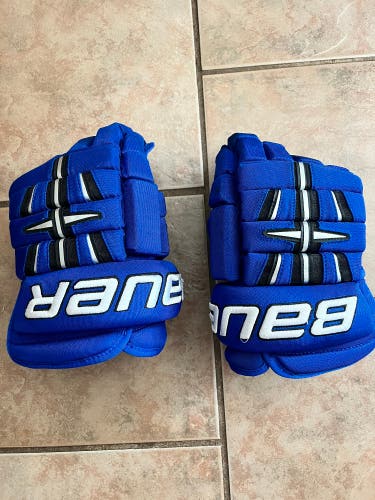 Bauer 4 Roll Gloves 14" (Used)
