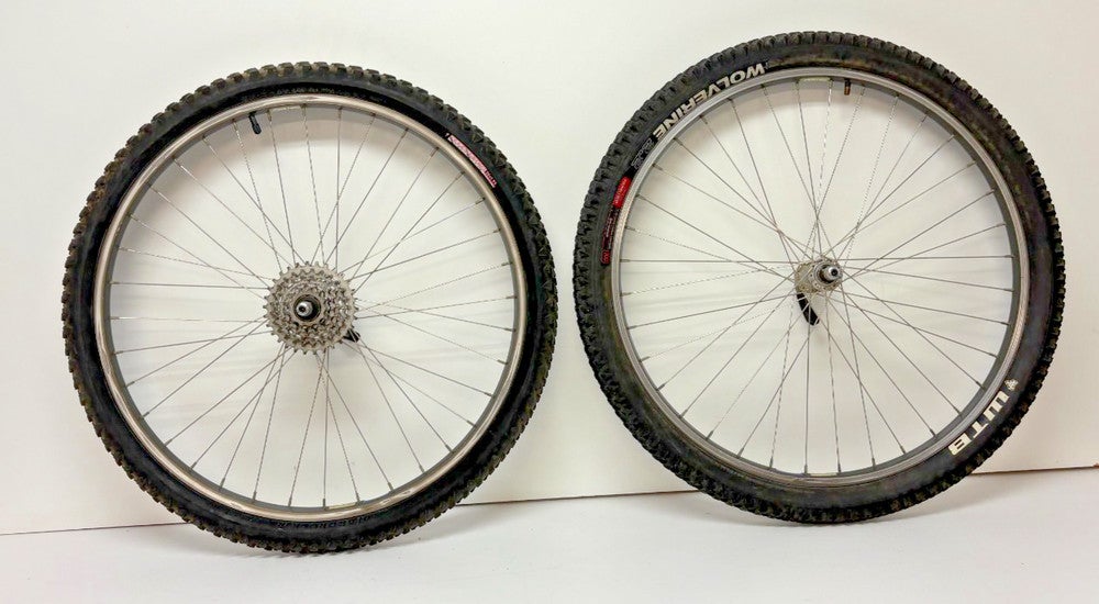 Vintage Araya RM-20 6-Spd Aluminum 26" Mtn Bike Wheelset Deore MT60 Hubs +Tires