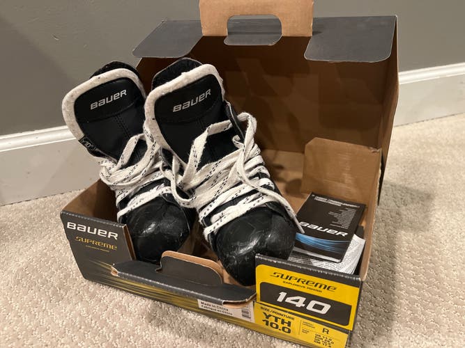 Bauer Supreme 140 Hockey Skates 10 (Used)