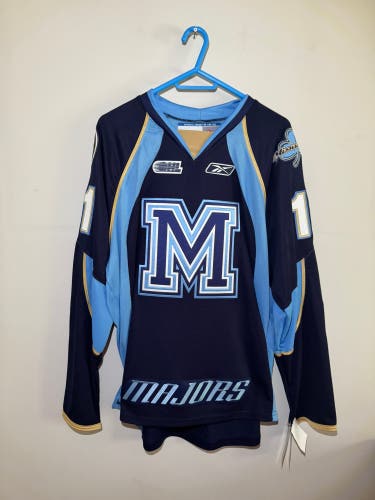 Reebok Mississauga St. Mike’s Majors #11 OHL CHL Men’s Hockey Jersey – Large – NWT