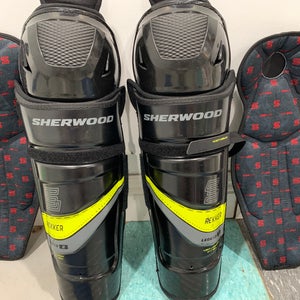 Sher-Wood Rekker Legend 2 Shin Pads