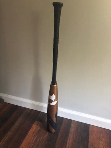 2022 DeMarini Zoa Composite USSSA Certified Bat (-5) 25 oz 30" (Used)