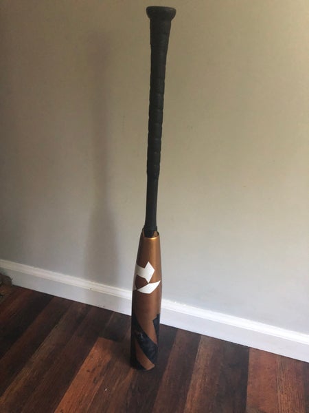 2022 DeMarini Zoa Composite USSSA Certified Bat (-5) 25 oz 30" (Used)