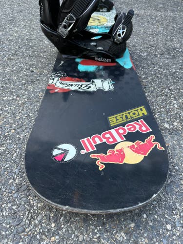 Women's Burton Stigma Snowboard Freestyle With Bindings Medium Flex Directional Twin (Used)