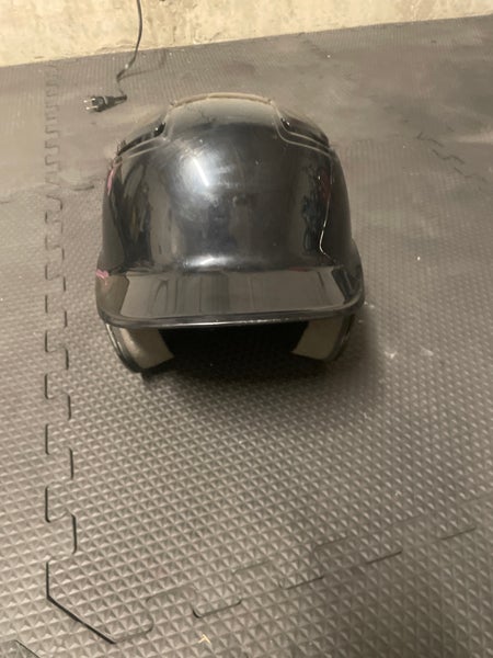 Small / Medium Easton Alpha Batting Helmet (Used)