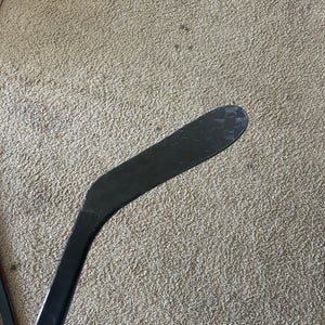 Senior True Project X Smoke Right Handed Hockey Stick P28M Pro Stock (Used)