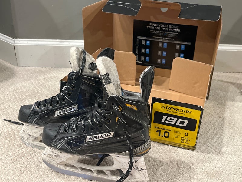 Bauer Supreme 190 Hockey Skates Size 1 (Used)
