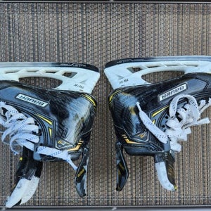 Bauer Supreme 2S Pro Hockey Skates Regular Width (Used)
