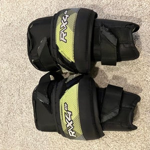 Warrior Goalie Knee Pads RX4 E+ Intermediate (Used)