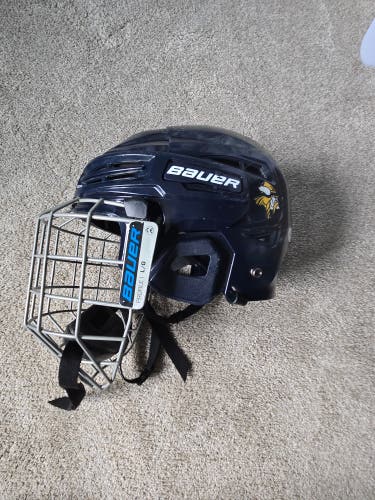 Large Bauer Profile I Helmet (Used)