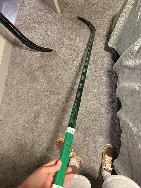 Senior Bauer Nexus ADV Right Handed Hockey Stick P92  (New)