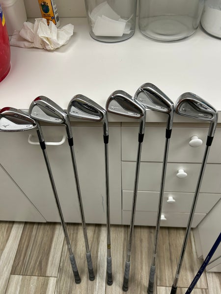 Mizuno Golf Clubs