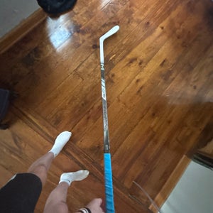 Senior CCM Xf Pro Right Handed Hockey Stick P28 Pro Stock (New)