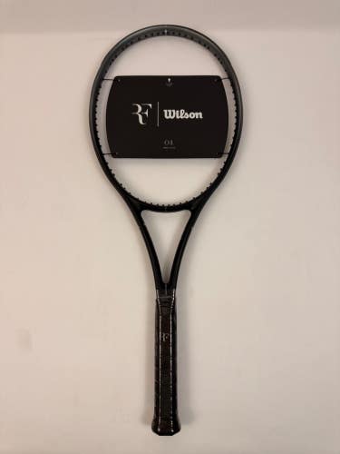 NEW Wilson RF01 Pro Laver Cup, 4 3/8