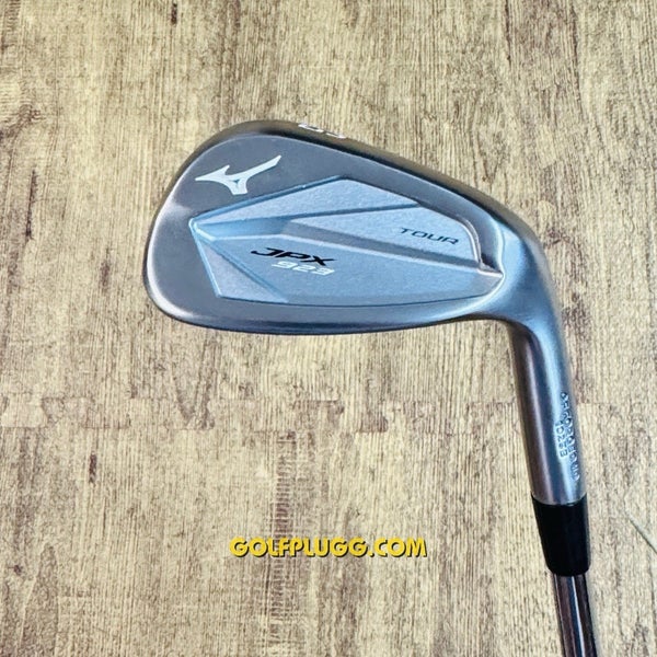 +1 Gap Wedge- Mizuno JPX 923 Tour / NS Pro Modus3 Steel, Stiff Flex (2232)