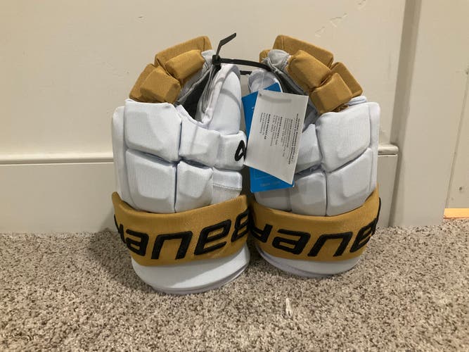 Bauer Supreme Mach Gloves 13" Pro Stock (New)