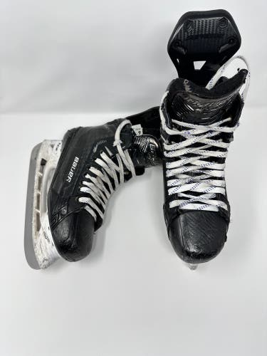 2023 Bauer Supreme Mach Hockey Skates Regular Width 6 (Used)
