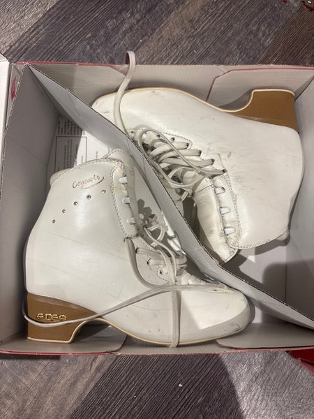 EDEA Figure Skates Adult 255 C (Used)