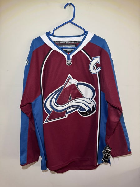 2009–11 Reebok Colorado Avalanche Adam Foote #52 Official Home Jersey – 52 – NWT