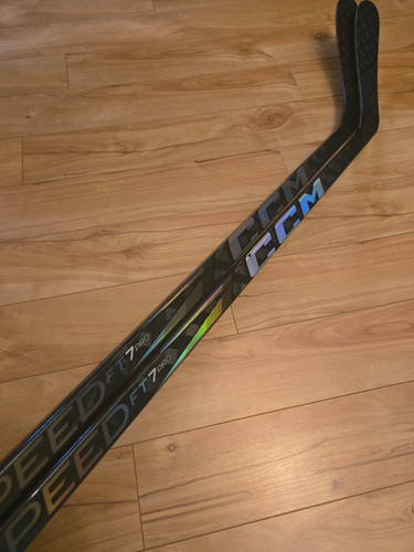 2-pack CCM Jetspeed FT7 Pro: Left 85 Flex P90 Curve