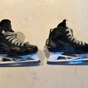 Bauer Elite Hockey Goalie Skates Regular Width Size 4 (Used)