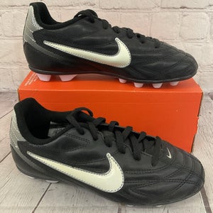 Nike 442126-010 Premier III FG-R JR Youth Soccer Cleats Black White Silver US 1Y