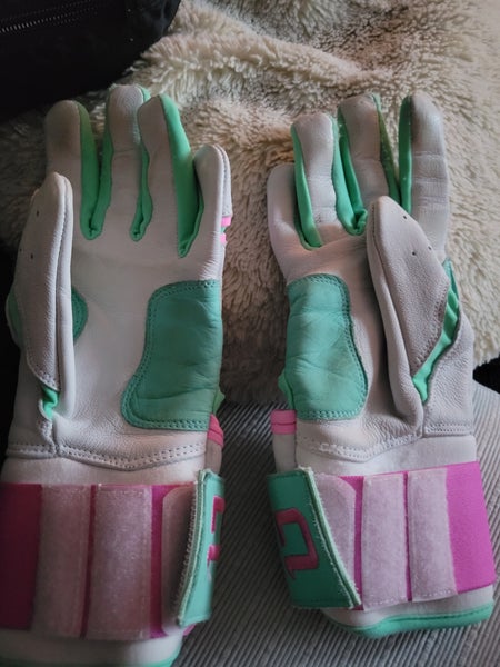 Youth Large Batting Gloves (New)