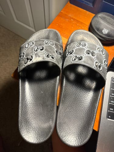 Gucci shoes Slides