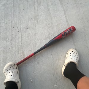 Easton ADV Hype Composite Bat (-5) 25.5 oz 30" (Used)