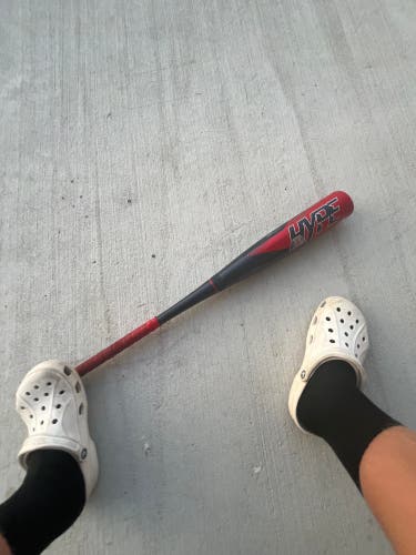 Easton ADV Hype Composite Bat (-5) 25.5 oz 30" (Used)