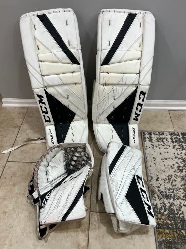 30" CCM Eflex 5.9 Full Right Goalie Full Set (Used)