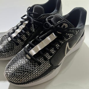 Women's 8.0 Nike Sabrina 1 Shoes (Used)
