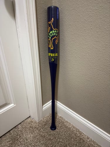 2025 Combat MFG Spec A1 Alloy BBCOR Certified Bat (-3) 30 oz 33" (New)