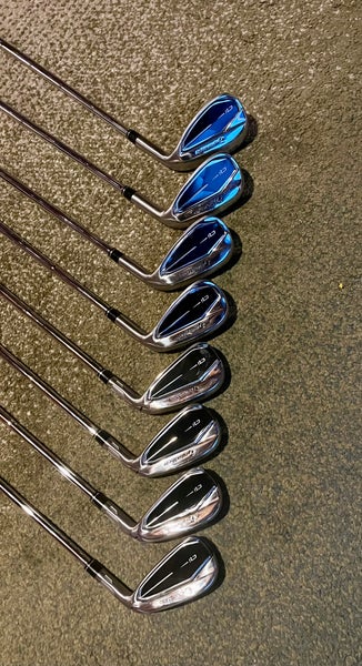 Iron Set Taylormade QI10 Great Condition