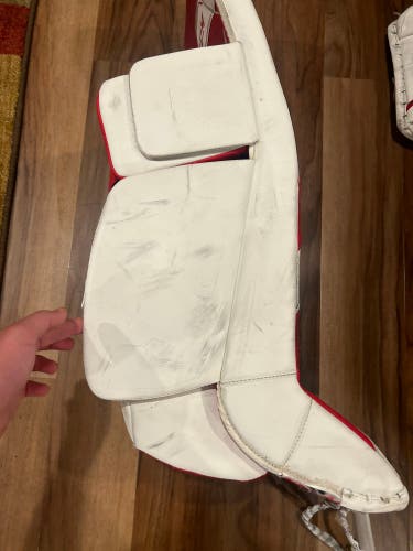 34"  CCM Axis 1.9 Goalie Leg Pads  (Used)