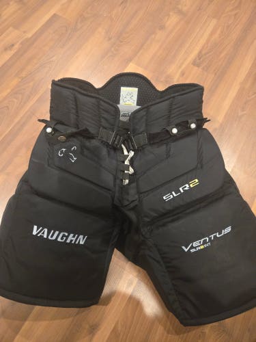 Vaughn Ventus SLR2 Hockey Goalie Pants (Used)
