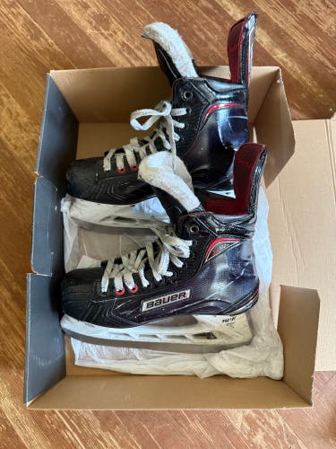 2023 Bauer Vapor X LTX Pro Hockey Skates Regular Width Pro Stock 6 (Used)