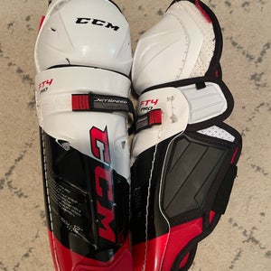 Ccm Jetspeed FT4 Pro 12" Hockey Jr Shin Guards
