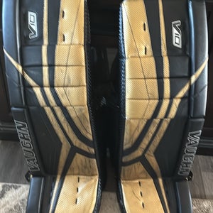 33"  2023 Vaughn V10 Pro Carbon Regular Goalie Full Set Pro Stock (Used)