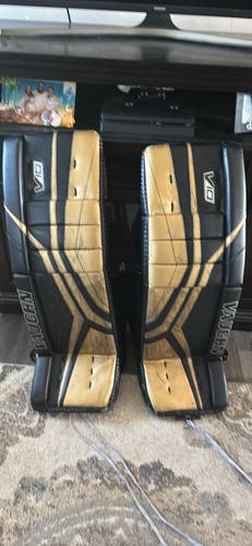 33" 2023 Vaughn V10 Pro Carbon Regular Goalie Full Set Pro Stock (Used)