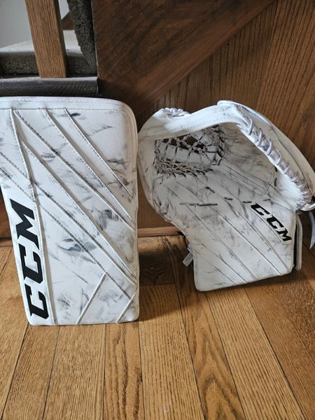 CCM Extreme Flex 5.9 Regular  (Used)